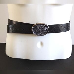 HipWear Black Embossed Italian Leather Belt Silver Glitter Oval Buckle
